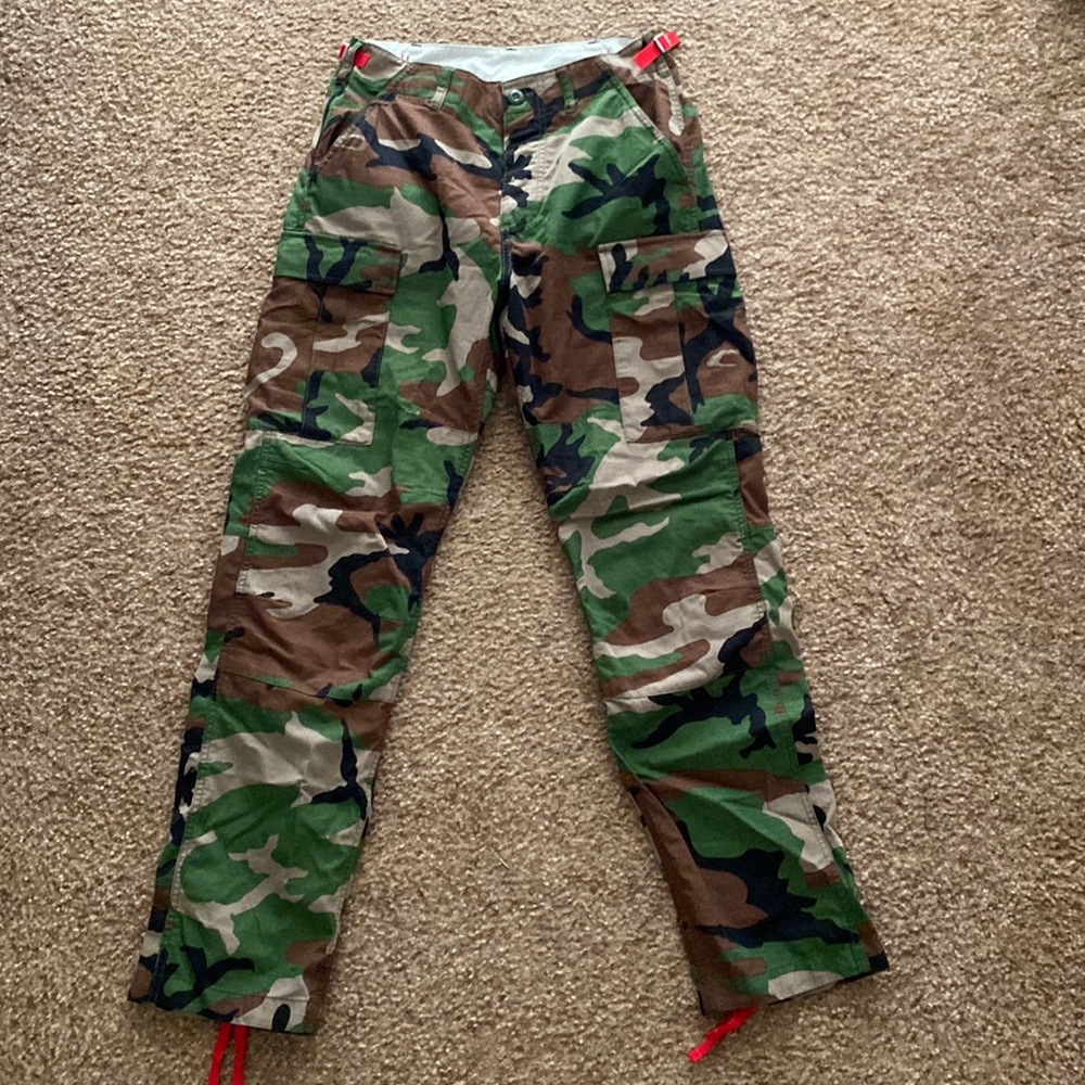 Mens TOPO camo cargo pants